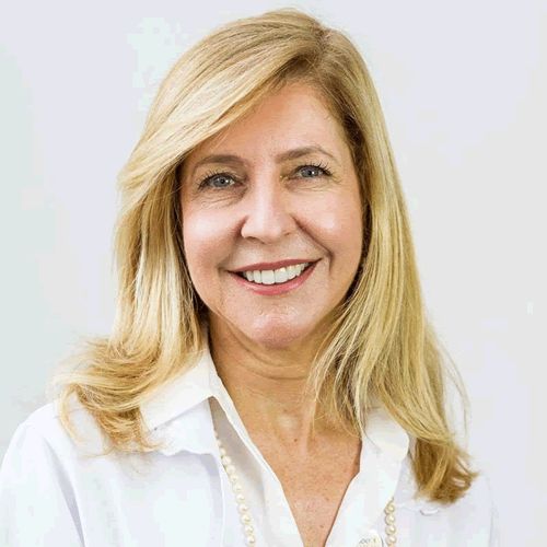 Maria Cec�lia Erthal de Campos Martins