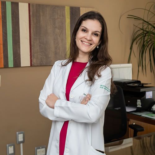 CL�UDIA GOMES PADILLA